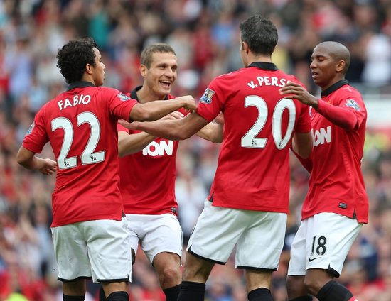 菲尔-琼斯预测欧冠第4轮：利物浦主场不敌皇马，曼城胜多特（菲尔-琼斯欧冠第4轮前瞻：利物浦主场负于皇马，曼城击败多特蒙德）